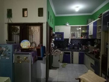 Rumah di Rangkapan Jaya, 2Lt, dlm Prmhan Maharaja
