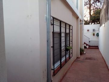 Casa PH en venta en Quilmes Este