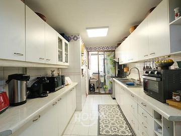 LUZ (PISO 15)