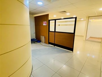 Oficina en arriendo en Providencia
