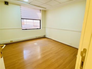 Oficina en arriendo en Providencia