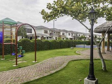 Casa - Vía a la Costa