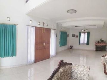 6 Bedroom House for sale