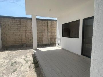 Casa en venta ubicada en Fracc. La Escondida