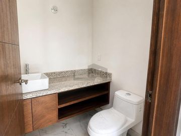 Casa en venta ubicada en Fracc. La Escondida