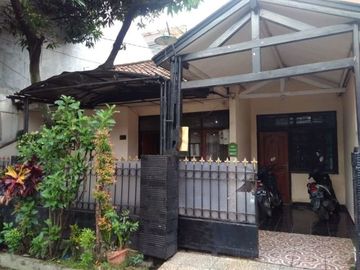 DIJUAL CEPAT !!! Rumah Minimalis di Taman Kopo Indah, dekat borma kopo, dekat RSUD, dekat ke cigondewah