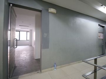 Office Space for Lease in Makati City, Philippines CB0035