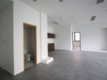 Office Space for Lease in Makati City, Philippines CB0035