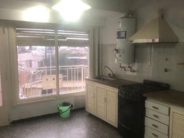 Departamento en venta en Ezpeleta Este