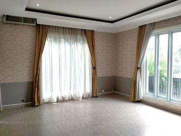 For Sale Town House at Jagakarsa & Semi Furnished HSE-A0419