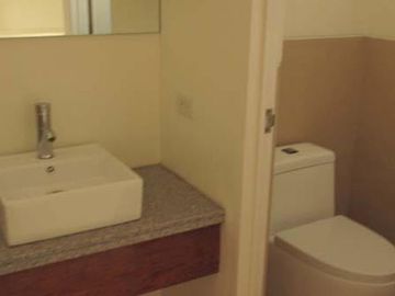 Townhouse ForSale in Qc