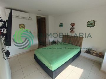 apartamento en venta en los pinos. Cod V61591