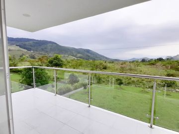 VENTA DE CASA CAMPESTRE PARA ESTRENAR EN LA PARCELACIÓN MONTEARROYO UBICADO EN LA PARTE RURAL DE GUADALAJARA DE BUGA VALLE