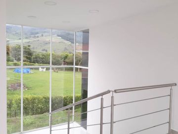 VENTA DE CASA CAMPESTRE PARA ESTRENAR EN LA PARCELACIÓN MONTEARROYO UBICADO EN LA PARTE RURAL DE GUADALAJARA DE BUGA VALLE