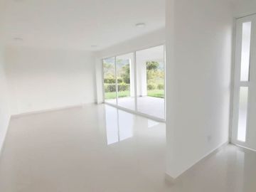VENTA DE CASA CAMPESTRE PARA ESTRENAR EN LA PARCELACIÓN MONTEARROYO UBICADO EN LA PARTE RURAL DE GUADALAJARA DE BUGA VALLE