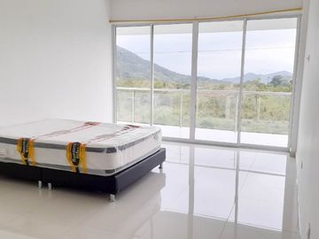 VENTA DE CASA CAMPESTRE PARA ESTRENAR EN LA PARCELACIÓN MONTEARROYO UBICADO EN LA PARTE RURAL DE GUADALAJARA DE BUGA VALLE