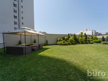 ESPECTACULAR PH DE LUJO CON 4 HABITACIONES, PISCINA Y GRAN TERRAZA EN SAN ISIDRO