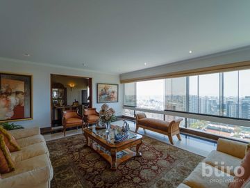 ESPECTACULAR PH DE LUJO CON 4 HABITACIONES, PISCINA Y GRAN TERRAZA EN SAN ISIDRO