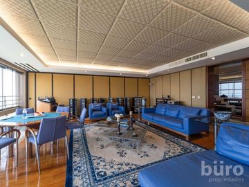 ESPECTACULAR PH DE LUJO CON 4 HABITACIONES, PISCINA Y GRAN TERRAZA EN SAN ISIDRO