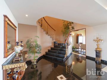 ESPECTACULAR PH DE LUJO CON 4 HABITACIONES, PISCINA Y GRAN TERRAZA EN SAN ISIDRO