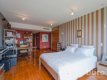 ESPECTACULAR PH DE LUJO CON 4 HABITACIONES, PISCINA Y GRAN TERRAZA EN SAN ISIDRO