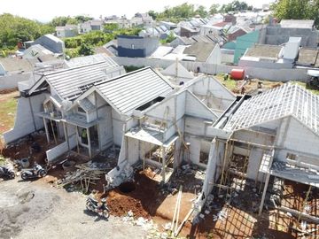 Rumah dekat kampus Undip Tembalang, strategis