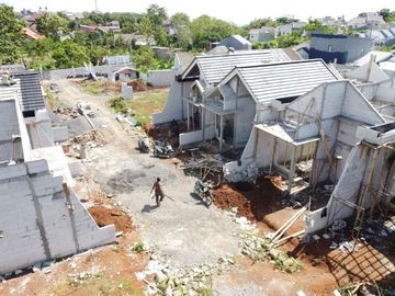 Rumah dekat kampus Undip Tembalang, strategis