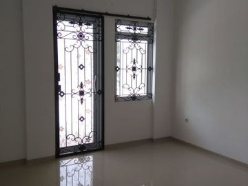 Rumah bagus semifurnish rawamangun jakarta timur
