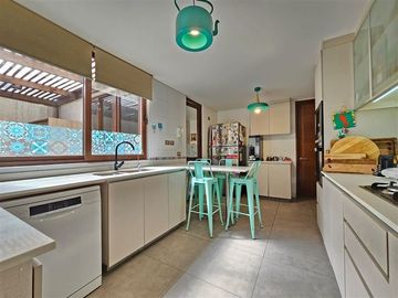 Casa en Venta en Av Chamisero