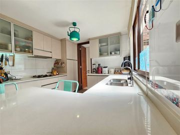 Casa en Venta en Av Chamisero