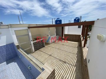 🌟 ¡Descubre tu próximo hogar en Pimentel, Chiclayo! 🌟

🏠 Este moderno departamento de ESTRENO en el 1ER PISO te espera en Urb los Sauces en II Etapa
