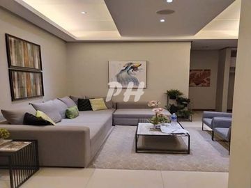 Ready for Occupancy House in West Avenue Q,C at 24.3M PH1190