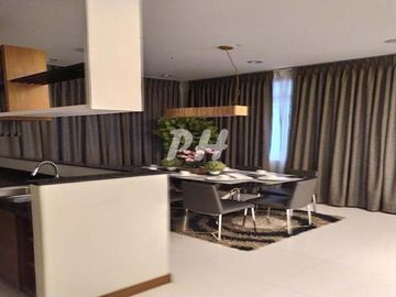 Ready for Occupancy House in West Avenue Q,C at 24.3M PH1190