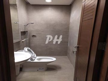 Ready for Occupancy House in West Avenue Q,C at 24.3M PH1190