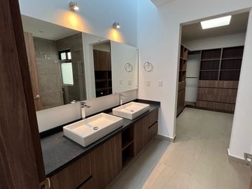 Casa en Preventa en Lomas de Juriquilla