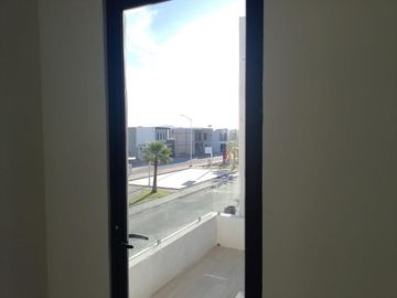 CASA EN PREVENTA EN QUINTAS DEL PALMAR, TORREÓN, COAHUILA.