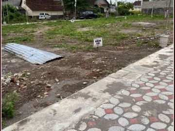 MURAH MERIAH! TANAH KAPLING LOKASI APIK DI SLEMAN TIMUR