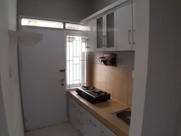 Rumah di Beji, 2Lt, Semi Furn, Cluster Executive, Tanah Baru