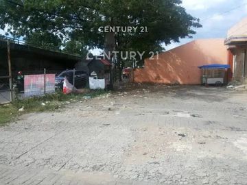 Tanah Komersial Bonus Bangunan Jl Raya Penggilingan LT 1177m