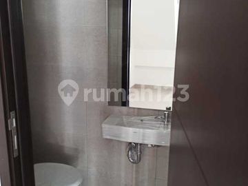 For Rent! Disewakan Rumah Nyaman di Pik 2 Cluster Florida Furnished Termurah