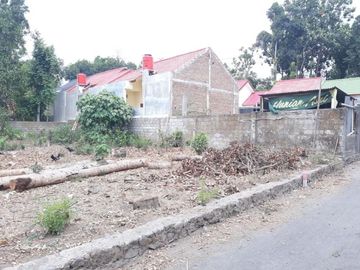 Rumah Baru Prambanan Legalitas SHM 3 KM dari Candi Prambanan