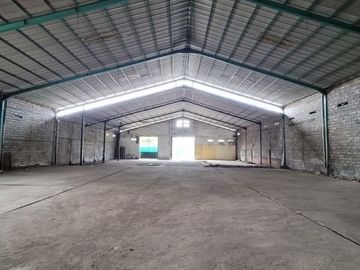 Dijual Gudang Lokasi sangat strategis @Raya Tanjungsari, Harga Ciamik