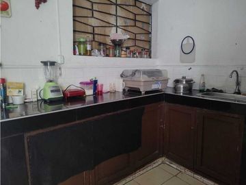 Casa esquinera en arriendo o venta en el centro de Monteria