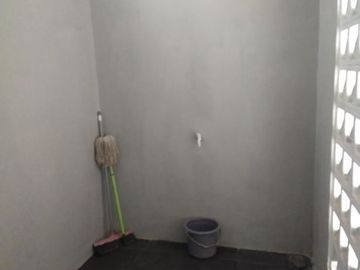 Rumah Baru Slipi Jakarta Barat Strategis Bebas Banjir