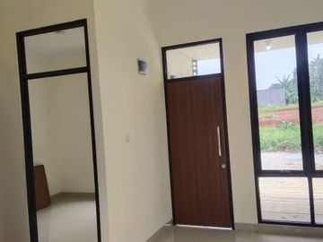 Rumah Baru Slipi Jakarta Barat Strategis Bebas Banjir
