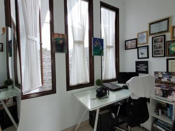 Cozy House, inc Kitchen Set, Rumah di Discovery Lumina Bintaro GB-8039
