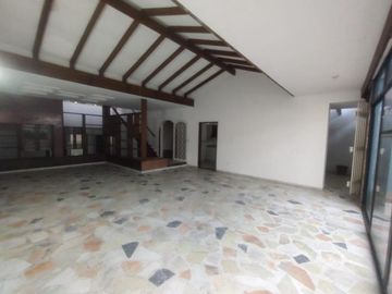 casa en venta en las vegas. Cod V111658
