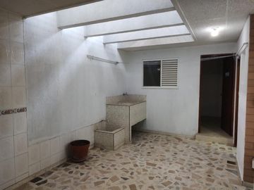 casa en venta en las vegas. Cod V111658