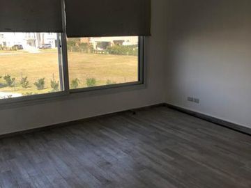 Casa en Ayres Plaza