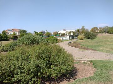Casa en Ayres Plaza